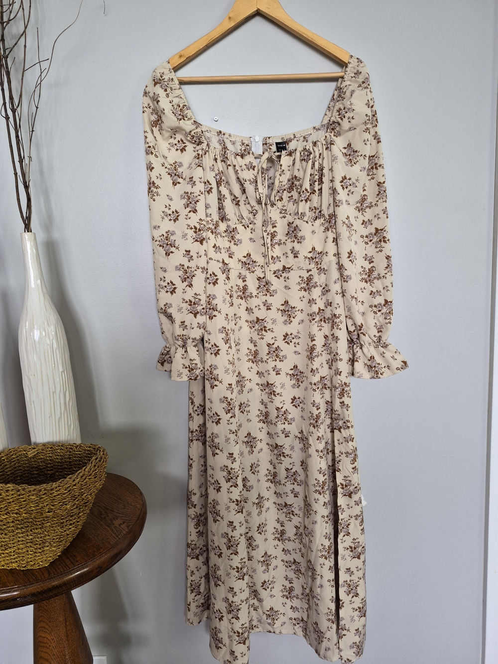 Long Sleeve Cream Maxi Dress with Brown Floral Print XL